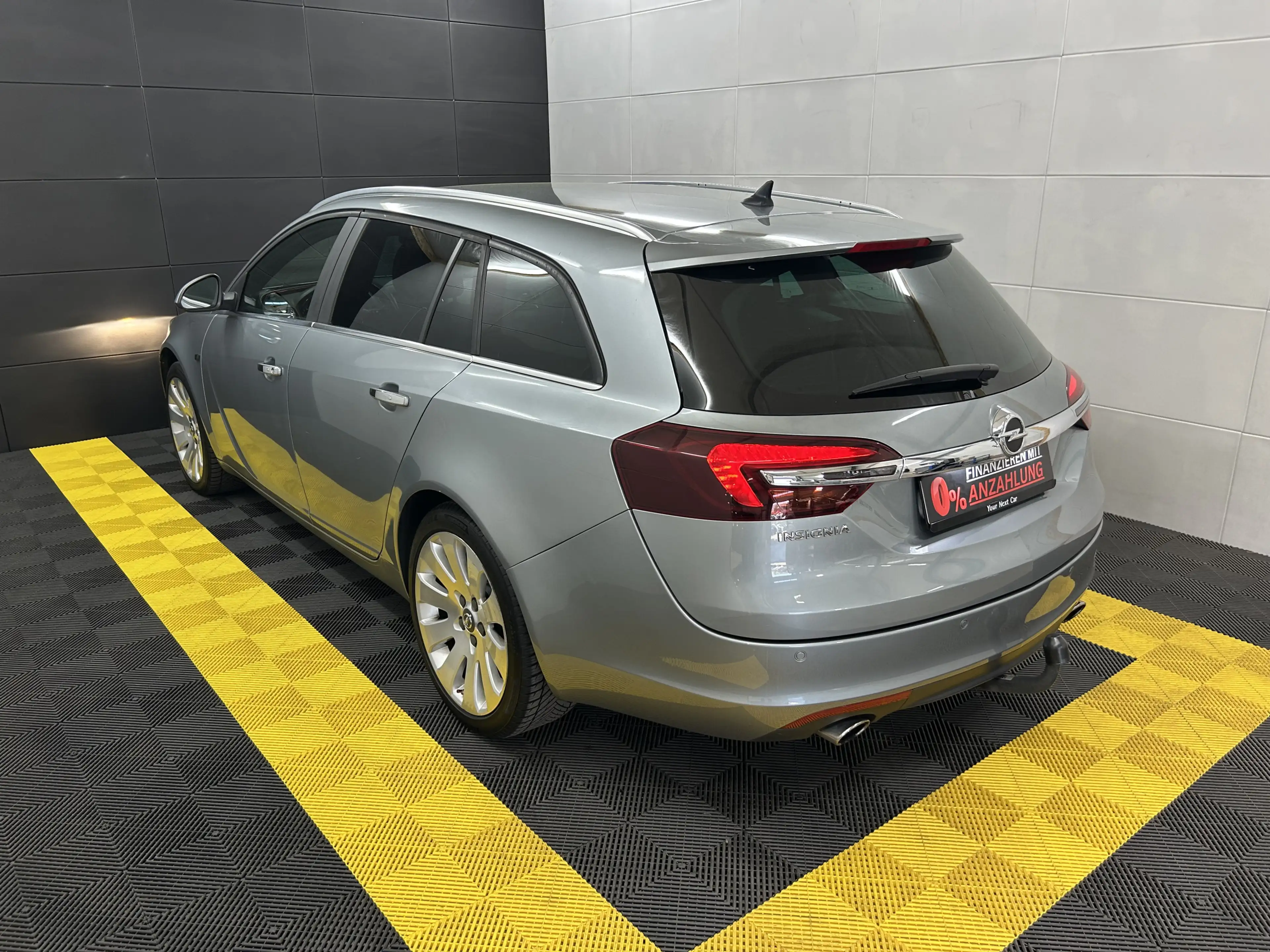 Opel Insignia Sport 4x4 OPC-Line+ACC+BI-Xenon+Keyless — photo 7