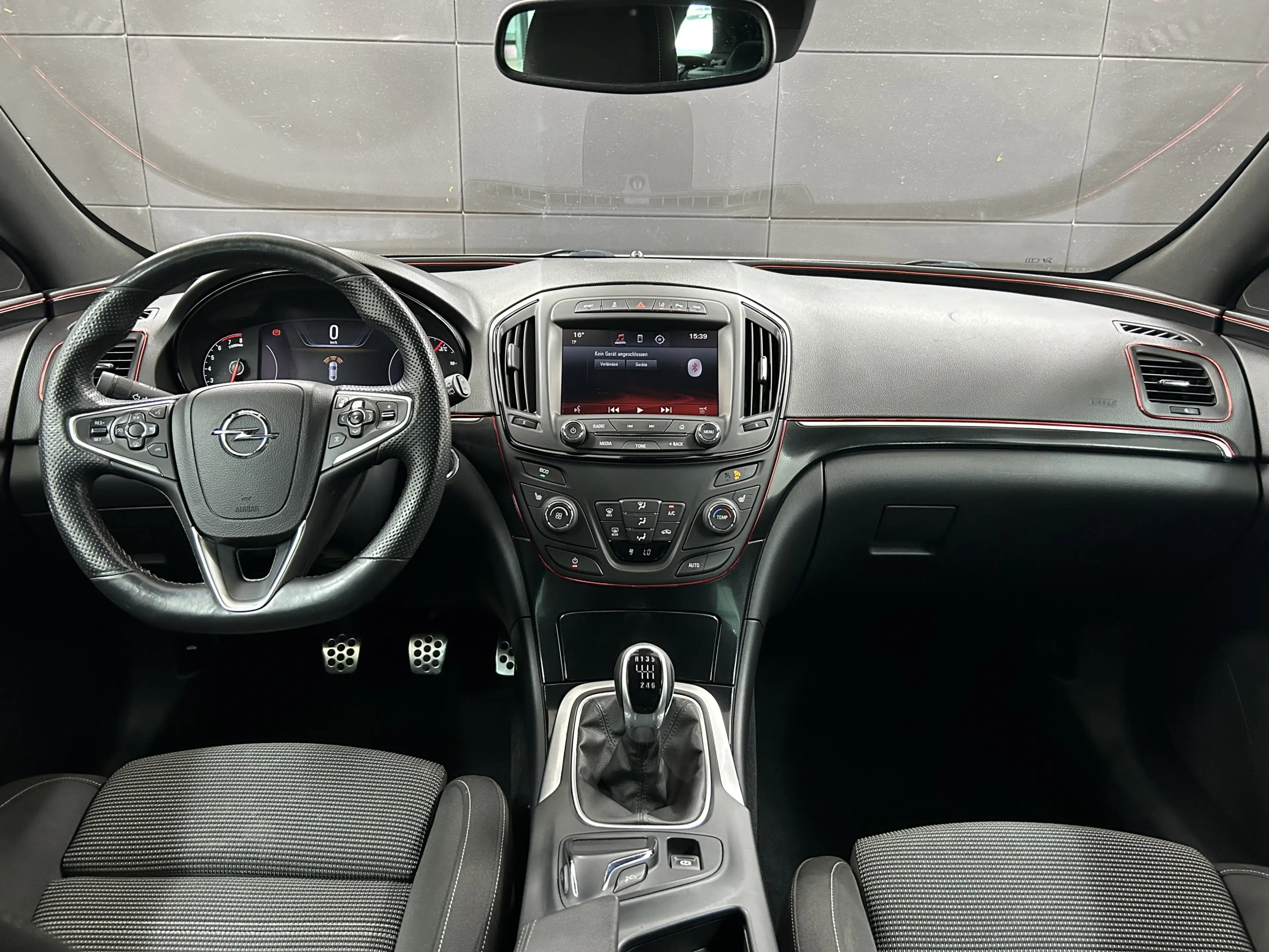 Opel Insignia Sport 4x4 OPC-Line+ACC+BI-Xenon+Keyless — photo 9