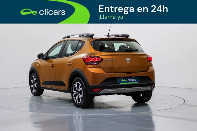 Dacia Sandero view 9