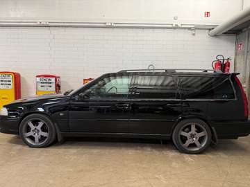 V70 R