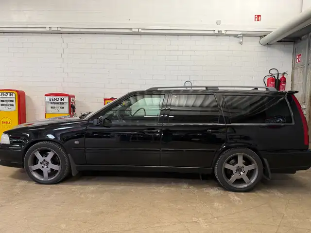 Volvo V70 V70 R