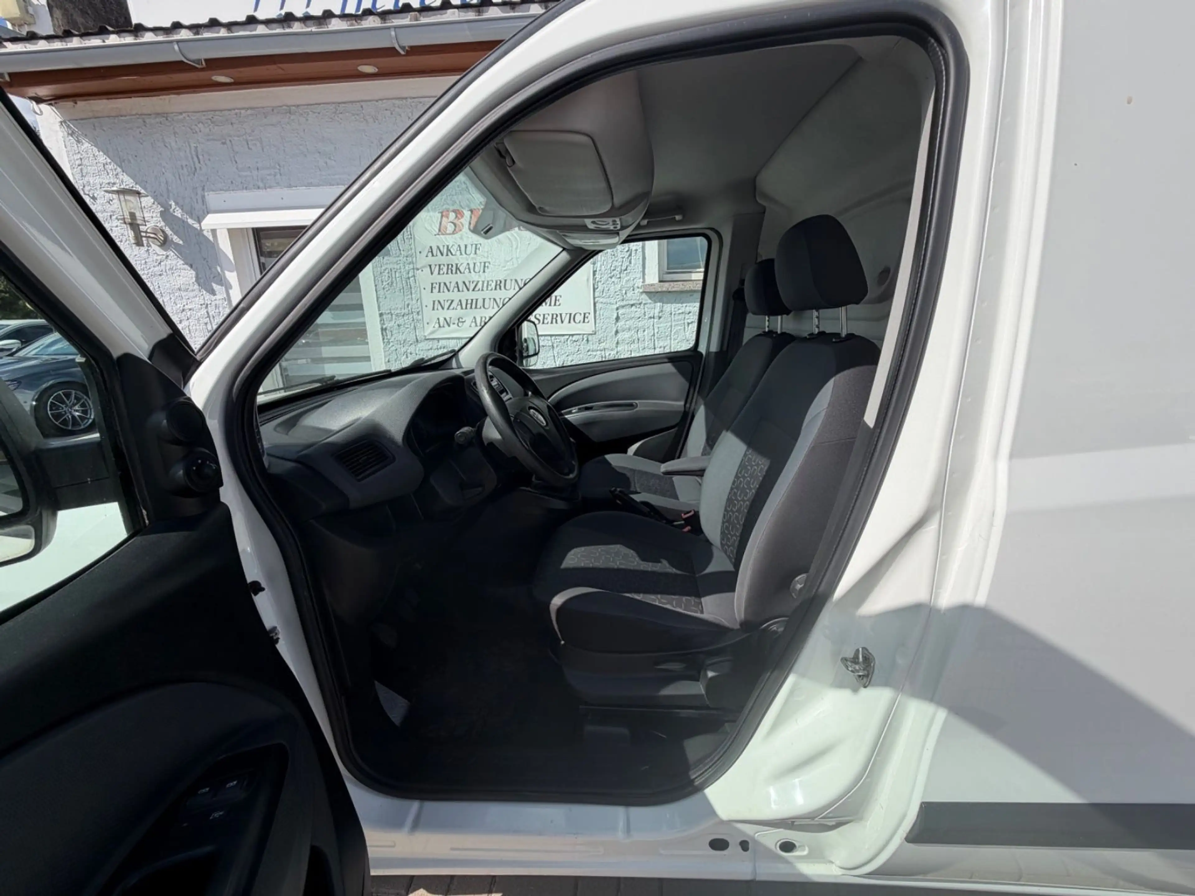 Fiat Doblo Doblò SX Kasten — photo 9