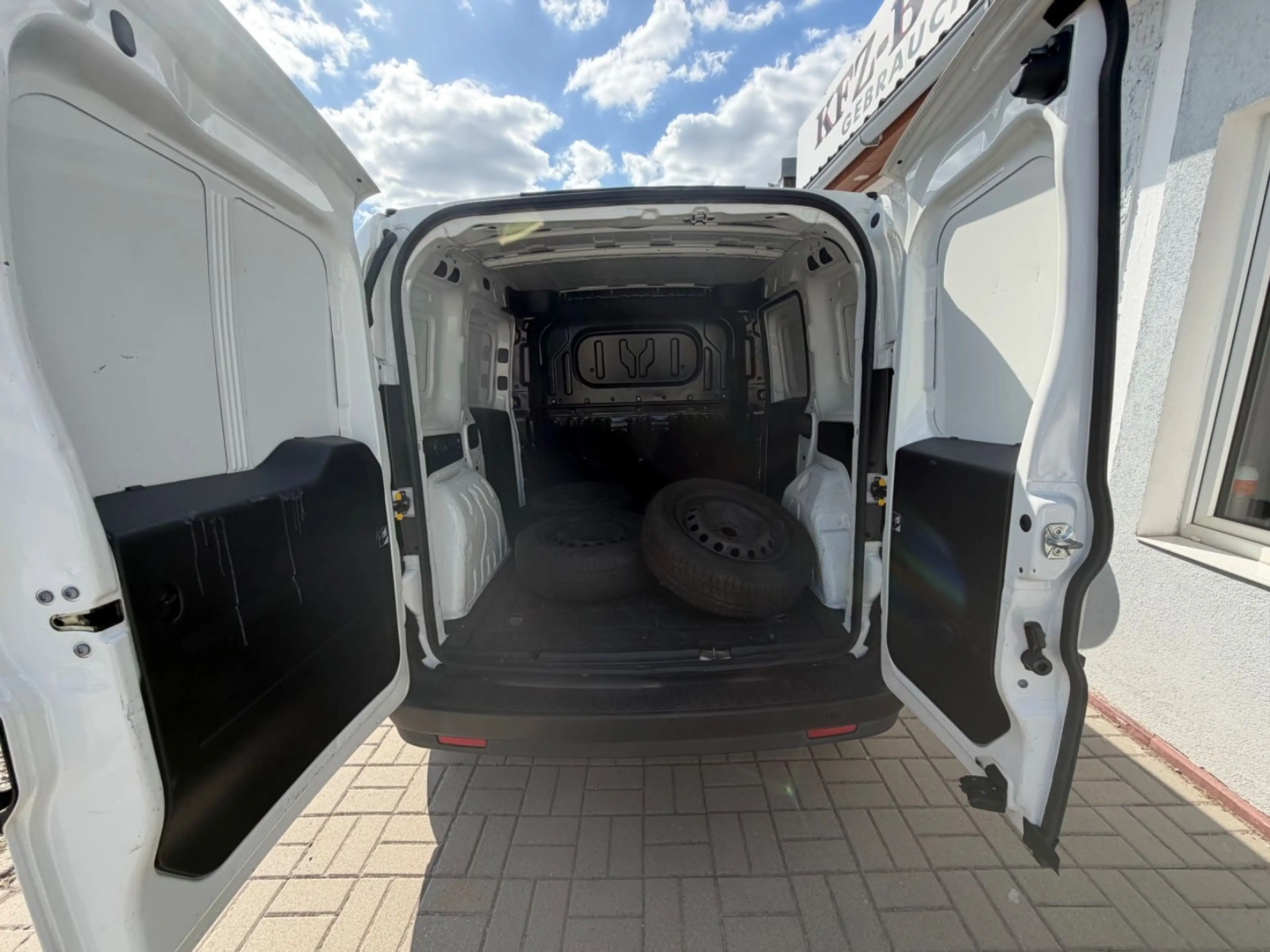 Fiat Doblo Doblò SX Kasten — photo 14