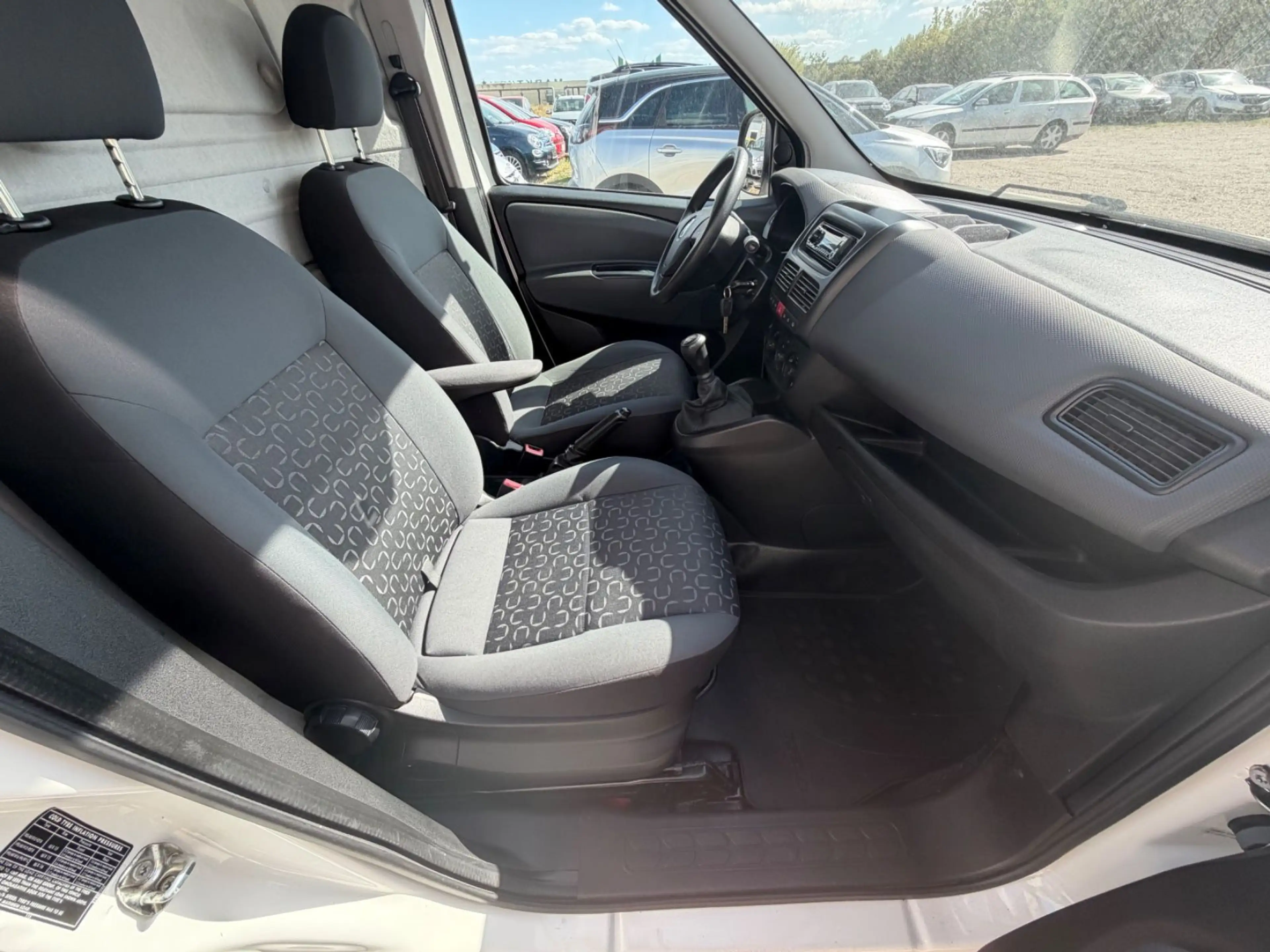 Fiat Doblo Doblò SX Kasten — photo 19