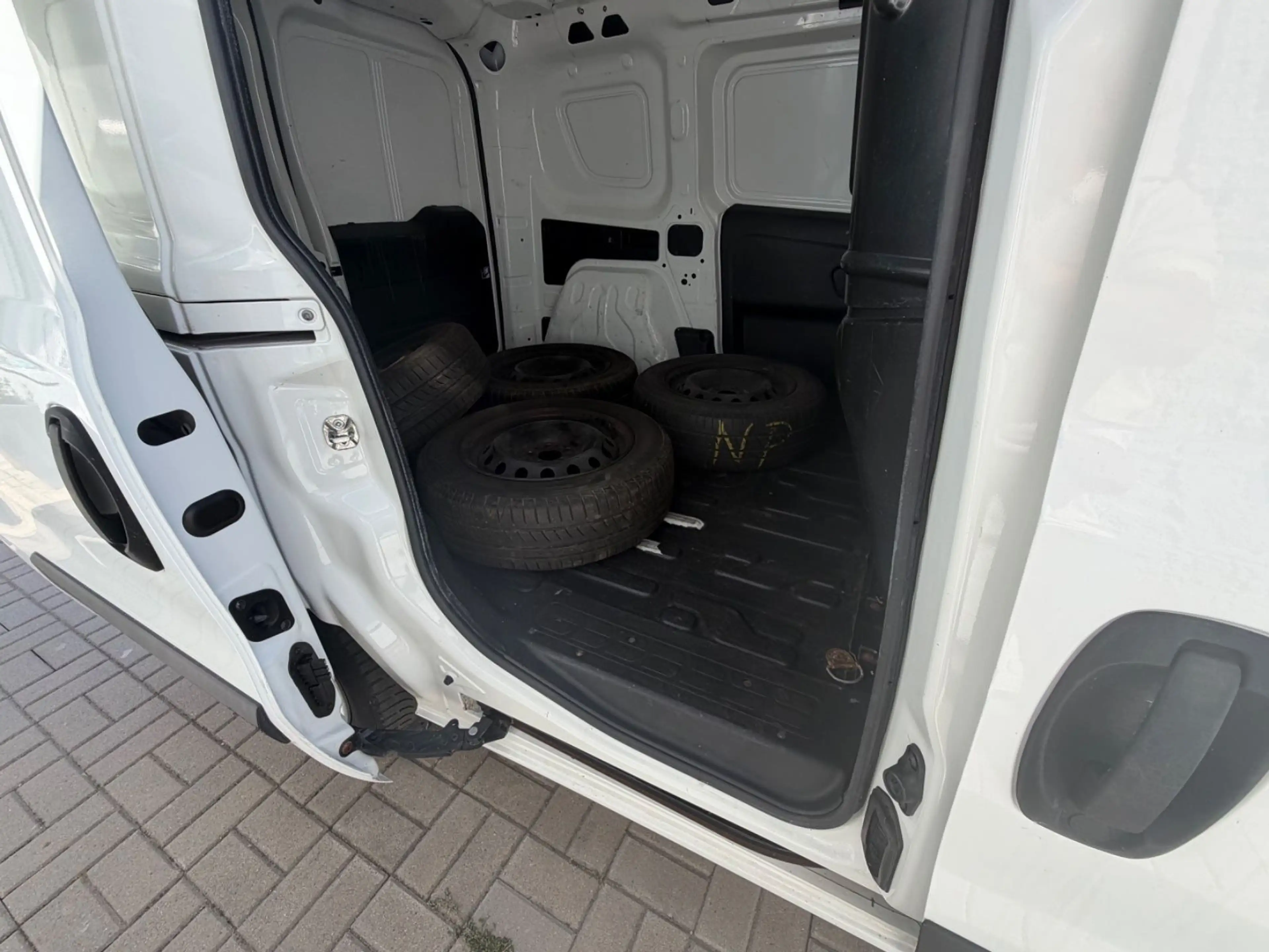 Fiat Doblo Doblò SX Kasten — photo 17