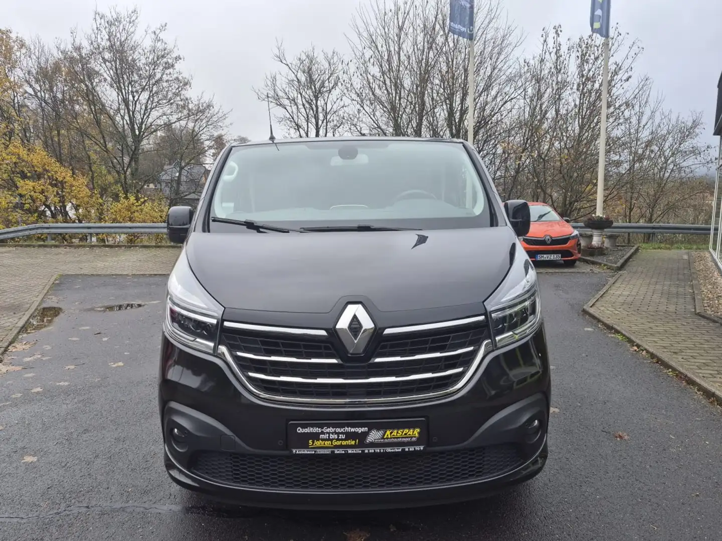 Renault Trafic Combi SpaceClass ENERGY dCi 145 EDC , Bett, AHK, K Schwarz - 2