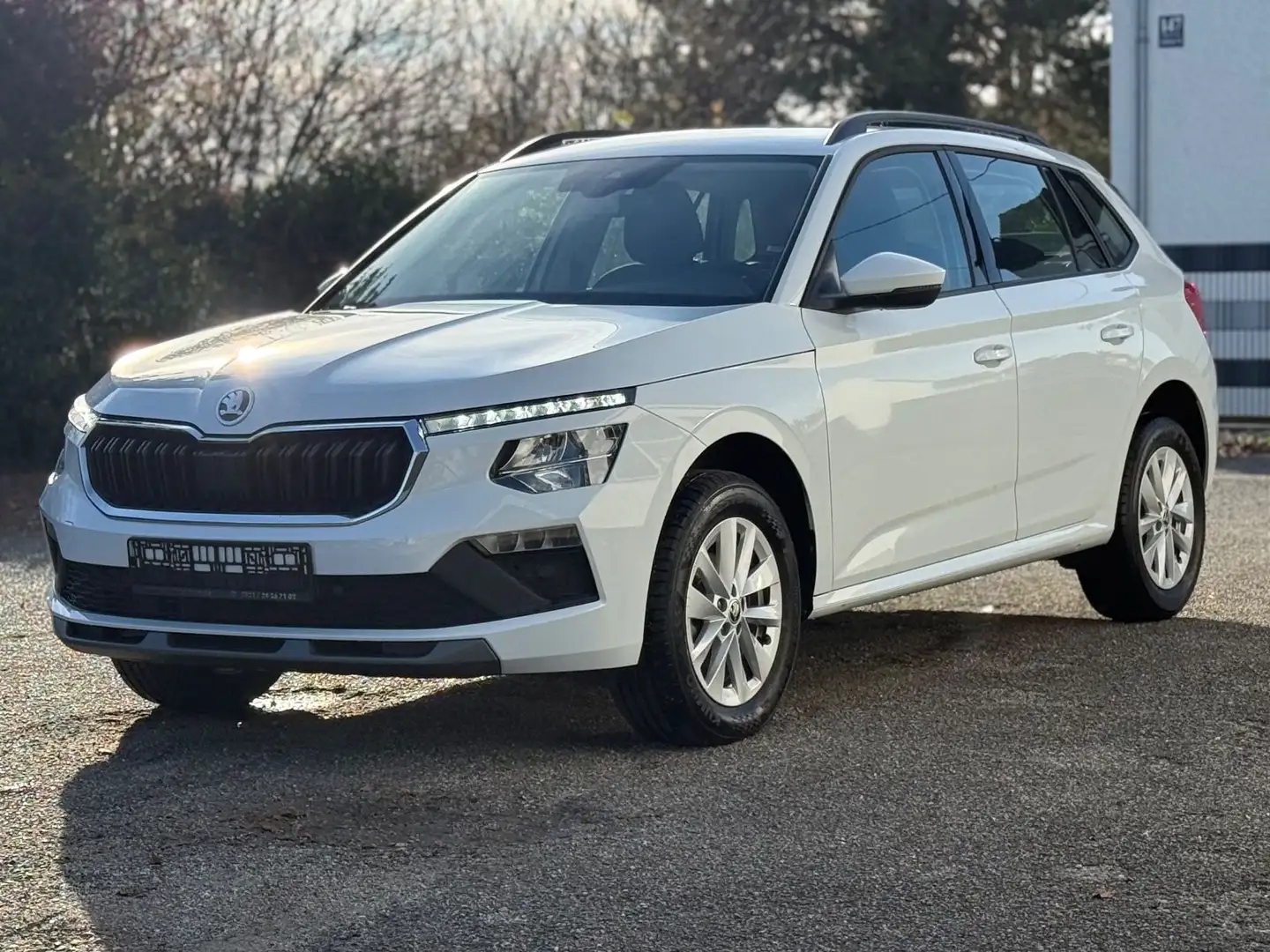 Skoda Kamiq Selection 1.5 DSG*SmartLink*SH*Alu* Weiß - 2