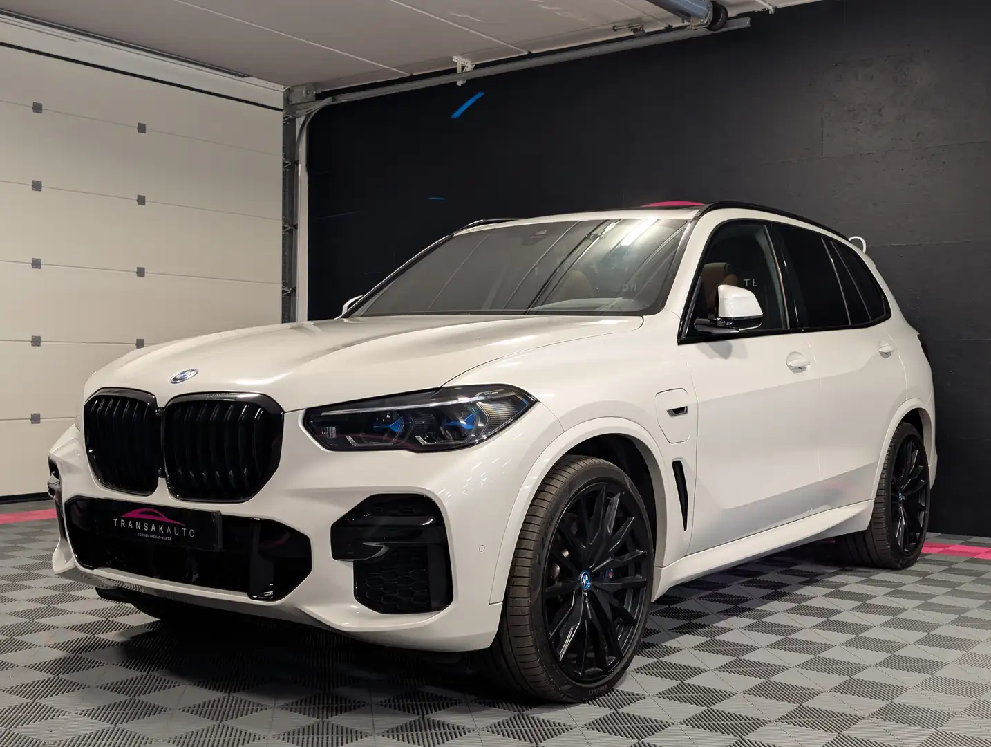 BMW X5 PHEV 3.0A xDrive45e M PACK *SOFT CLOSE-PANO-LASER* Wit - 2