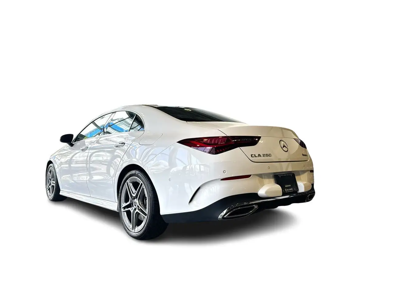 Mercedes-Benz CLA снимка Mercedes-Benz CLA