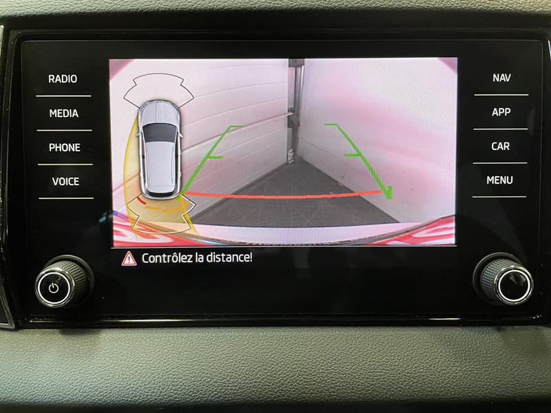 Skoda Karoq 2.0 TDI 115 DSG7 BUSINESS GPS CARPLAY — photo 5