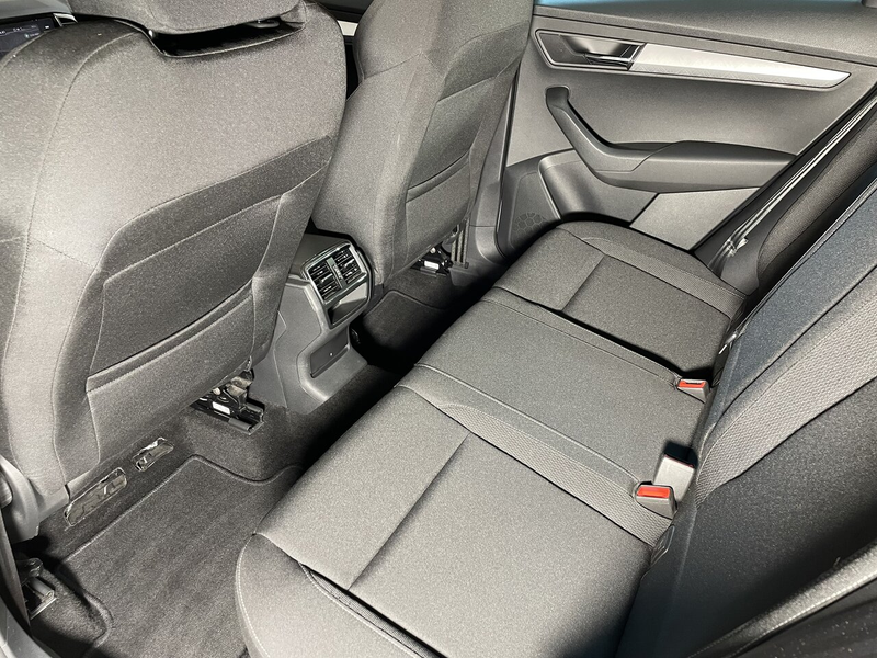 Skoda Karoq 2.0 TDI 115 DSG7 BUSINESS GPS CARPLAY — photo 14