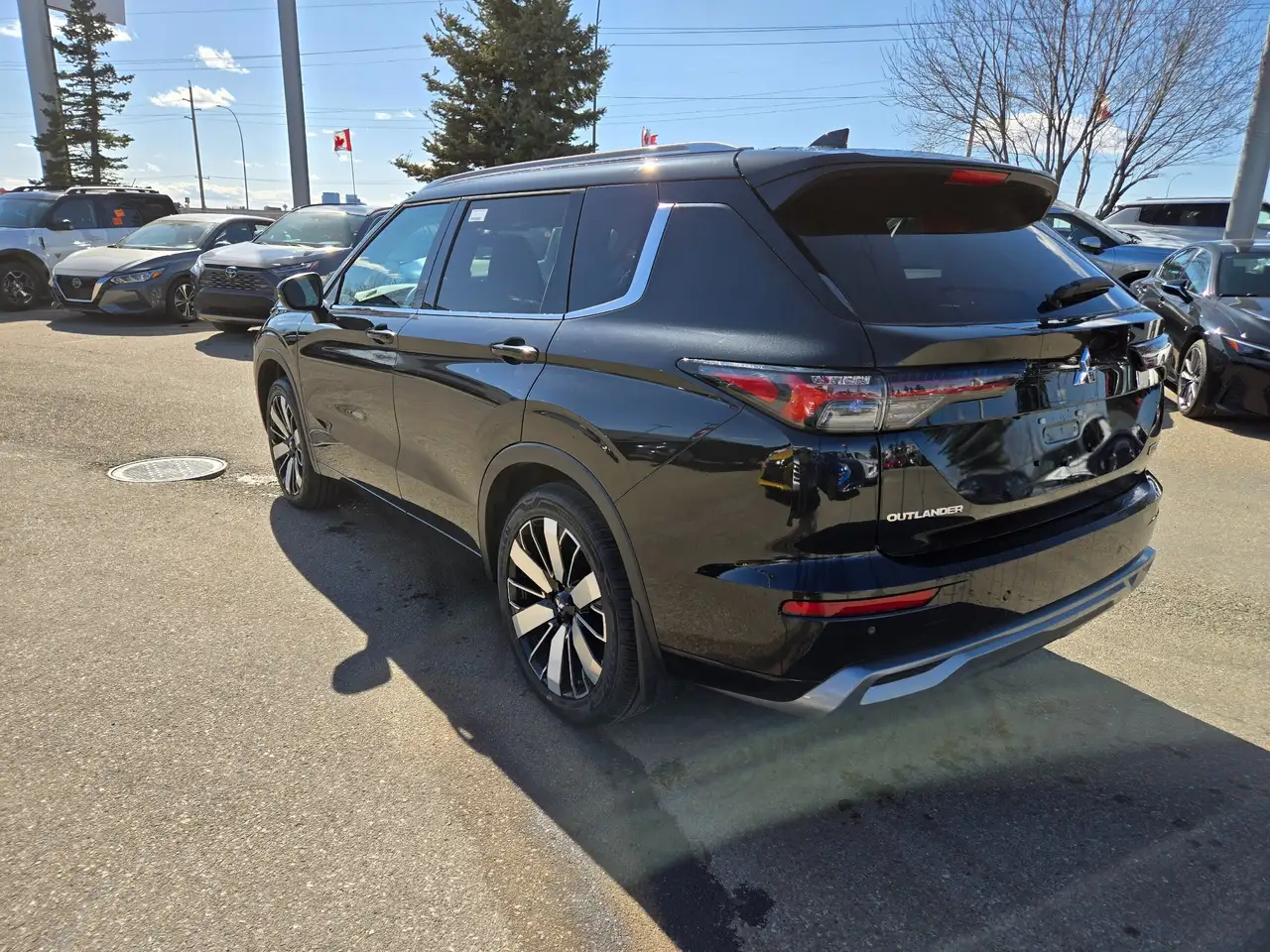 Mitsubishi Outlander снимка Mitsubishi Outlander