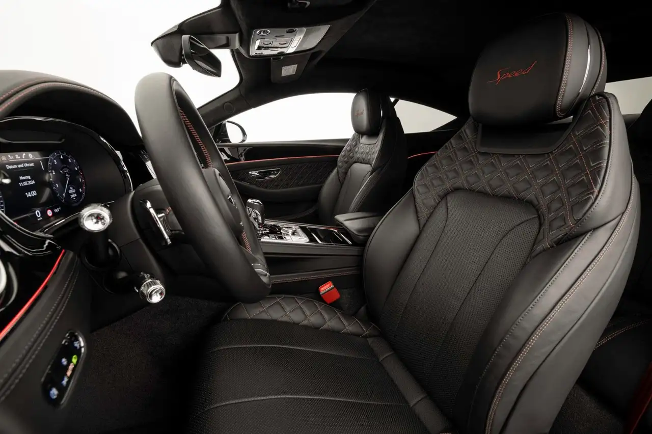 Bentley Continental GT 2022 — фото 12