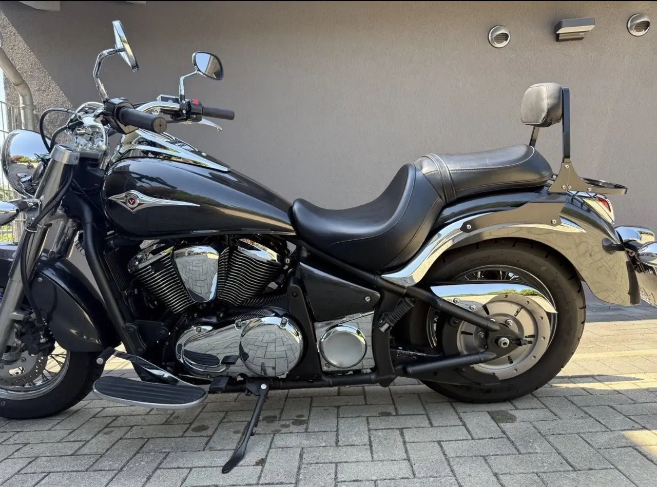 Kawasaki Vulcan 900