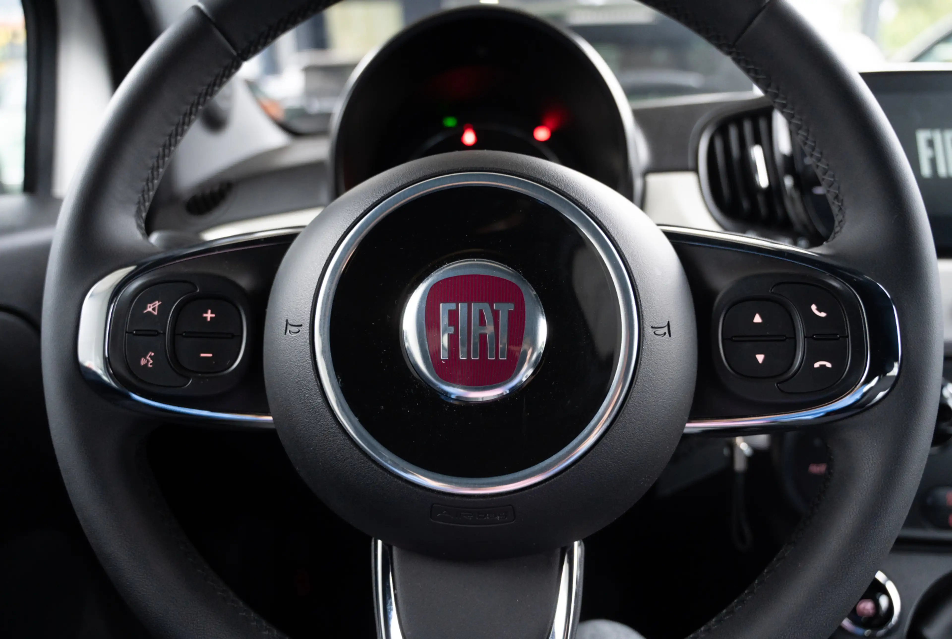 Fiat 500 Basis 1.0 GSE N3 Hybrid *KOMFORT-PAKET*TECH-PAKET* — photo 14