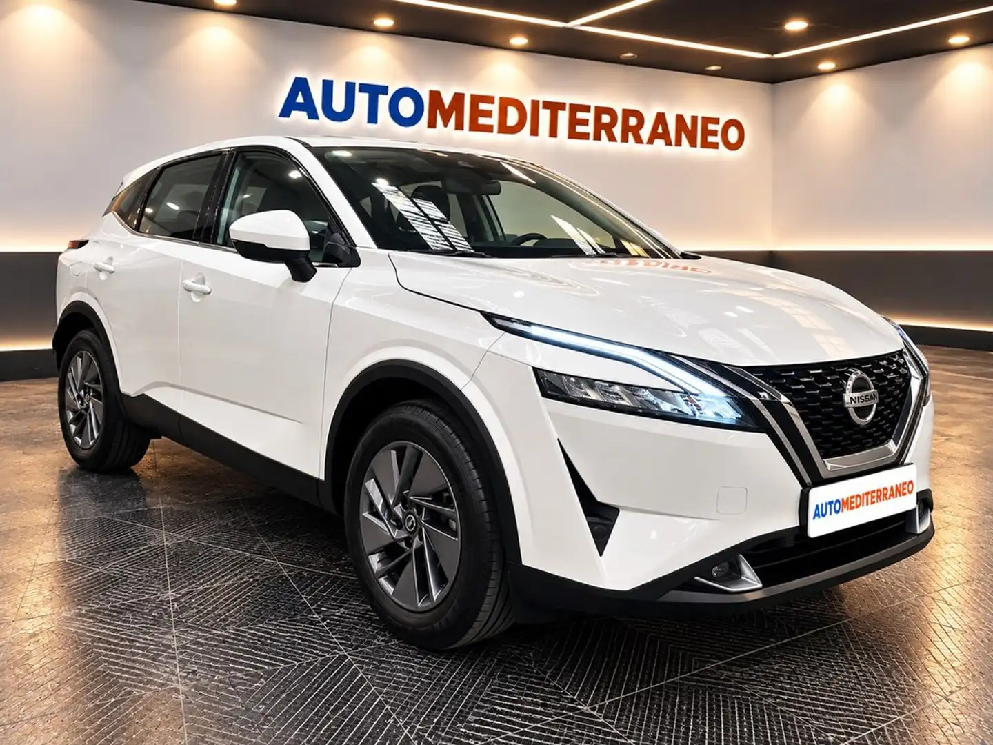 Nissan Qashqai DIG-T 103kW (140CV) mHEV 4x2 Acenta Blanco - 2