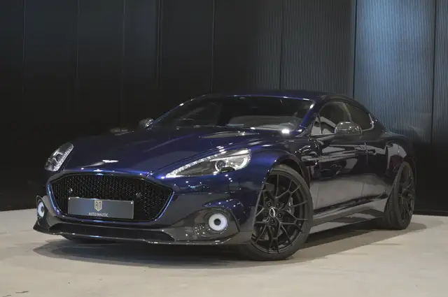 Aston Martin Rapide AMR 1 des 210 exemplaires 6.0 V12 - 604 ch