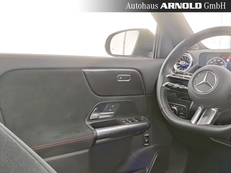 Mercedes-Benz GLA 220 GLA 220 4M AMG-Line MULTIBEAM Night-P. Navi LED BC — photo 8