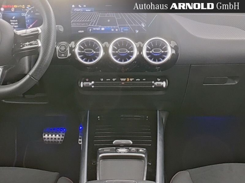 Mercedes-Benz GLA 220 GLA 220 4M AMG-Line MULTIBEAM Night-P. Navi LED BC — photo 7