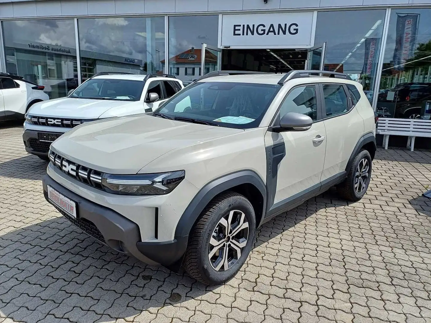 Dacia Duster TCe 130 4x4 Expression/Winterpaket/SITZHEIZUNG/KAM Beige - 2