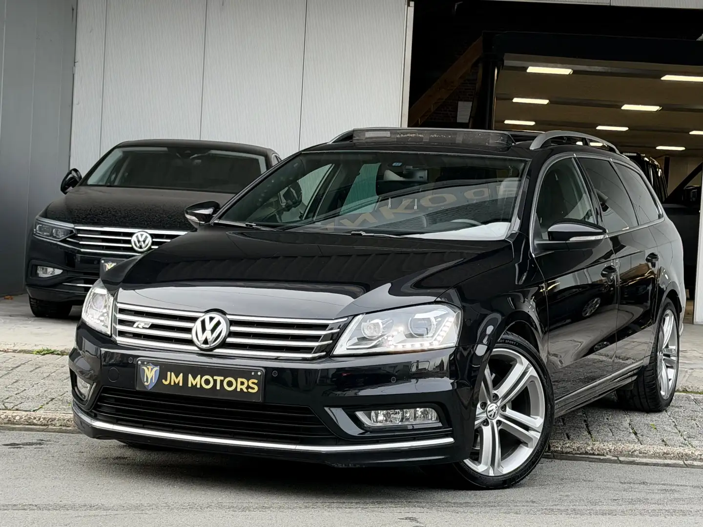 Volkswagen Passat Variant 2.0 TDI BlueMotion. R-Line | Panodak | Bi Xenon Noir - 1