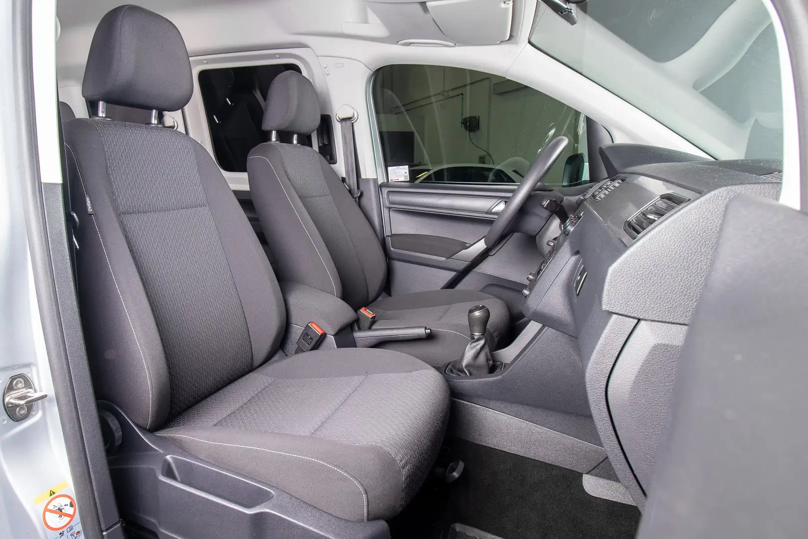 Volkswagen Caddy 2.0 TDI 4MOTION 122CV Grigio - 2