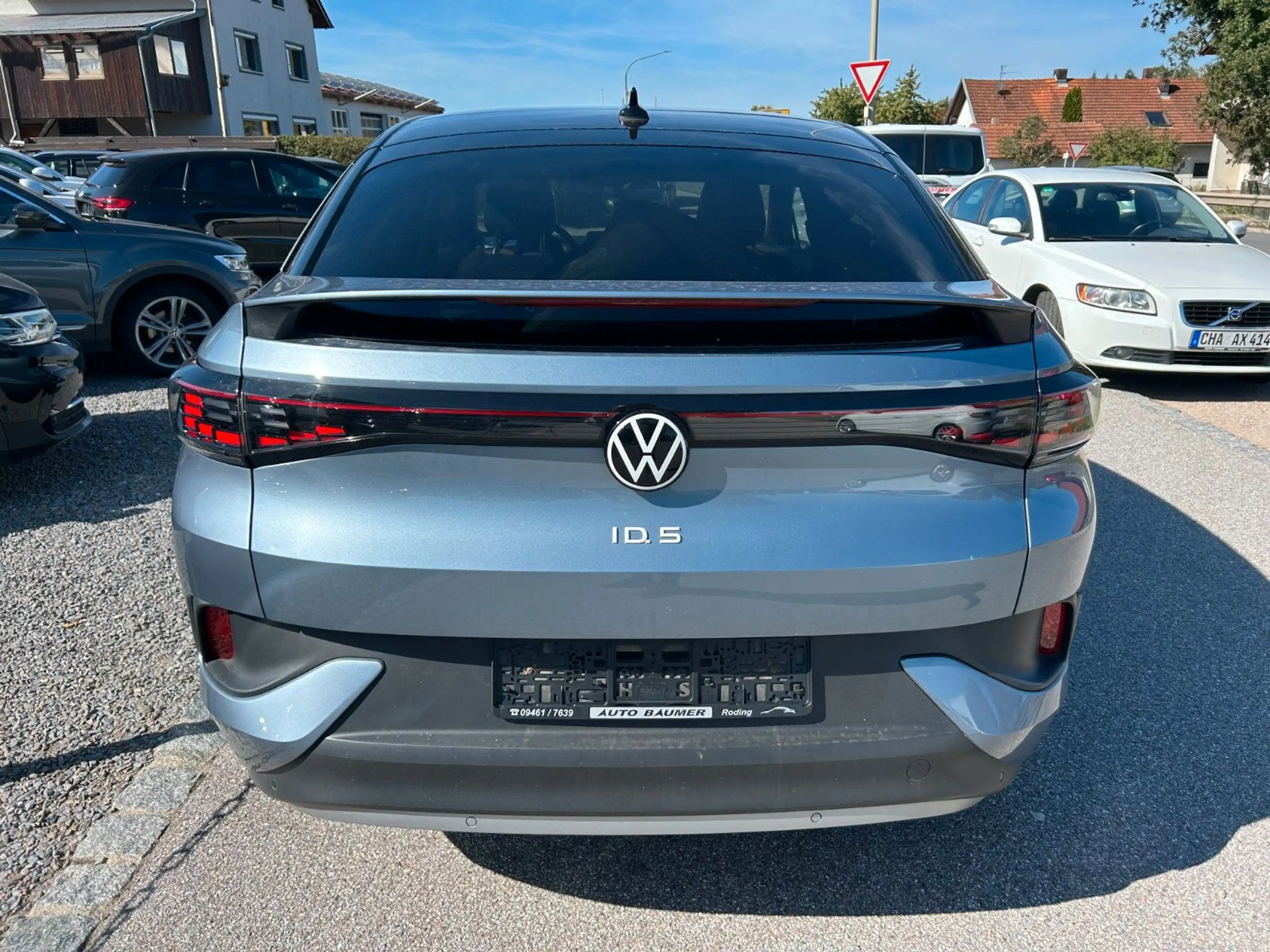 Volkswagen ID.5 Pro Performance 150 kW *Head Up *AHK* — photo 4