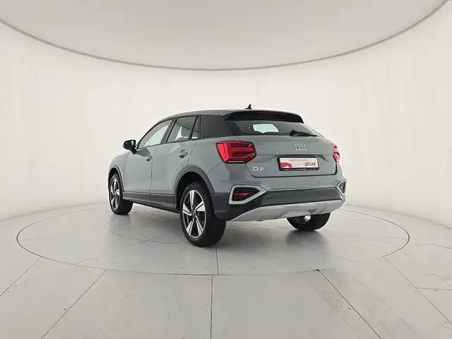 Audi Q2 view 3