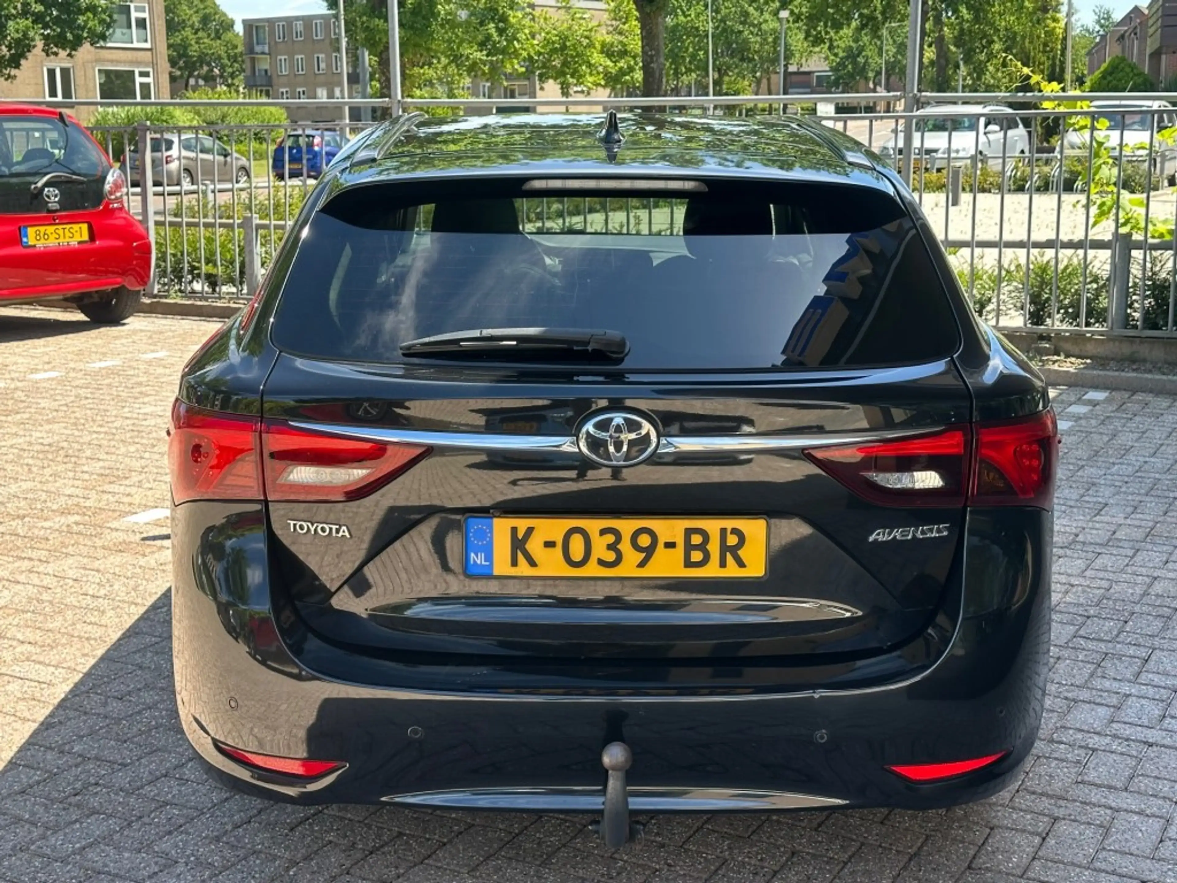 Toyota Avensis 1.8 VVT-I Premium Navi Leder Panorama AUTOMAAT DEF — photo 5