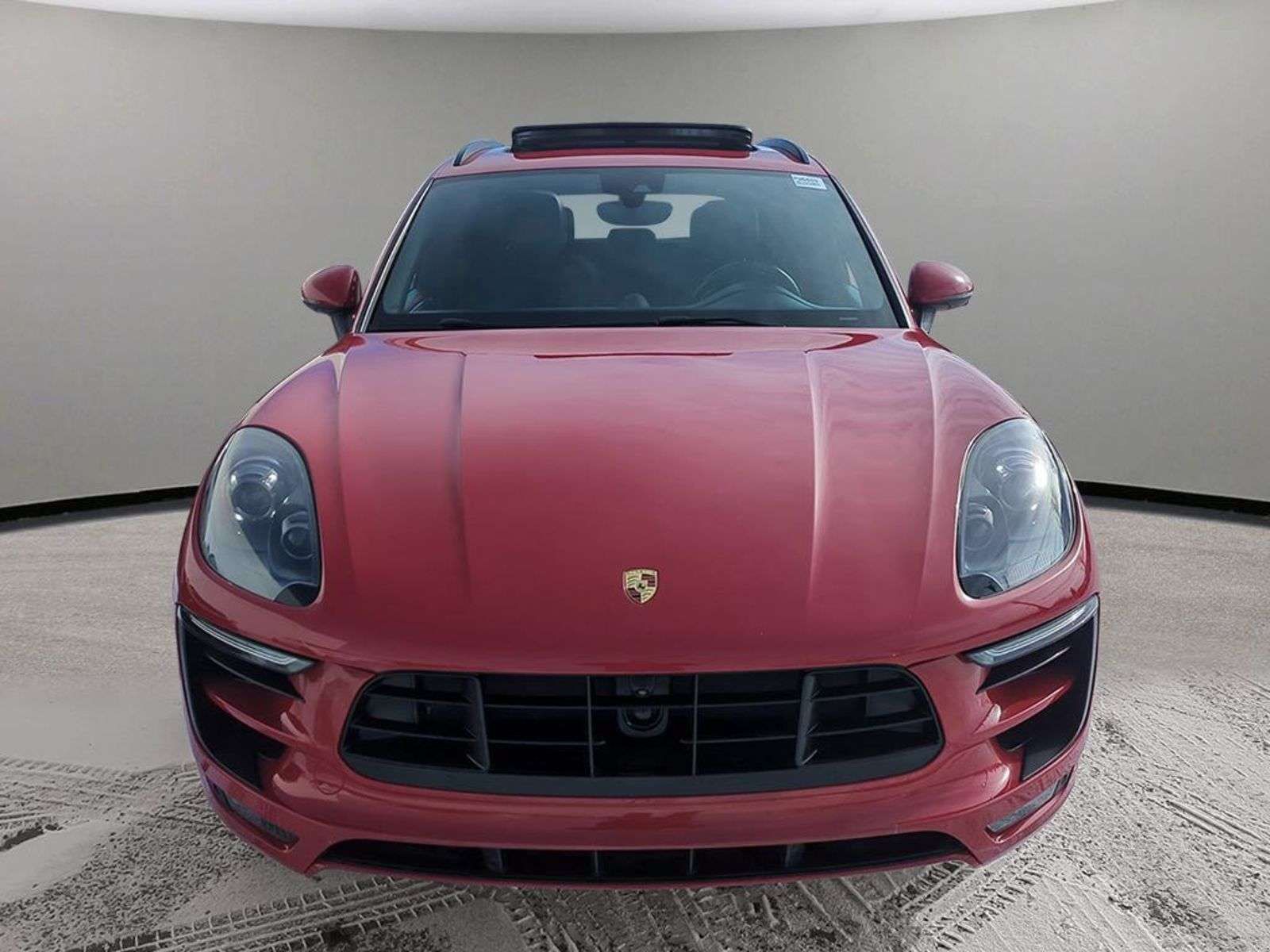 2017 Porsche Macan GTS; 360 HP!! LEATHER, WINTER/SUMMER TIRES/RIMS, P alt 2