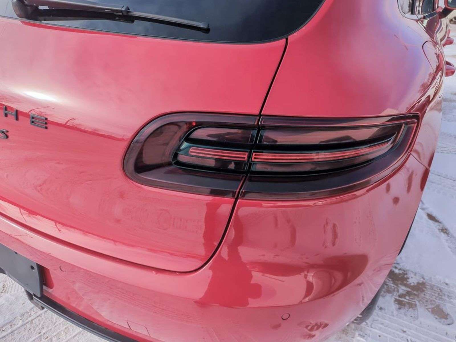2017 Porsche Macan GTS; 360 HP!! LEATHER, WINTER/SUMMER TIRES/RIMS, P thumb 11