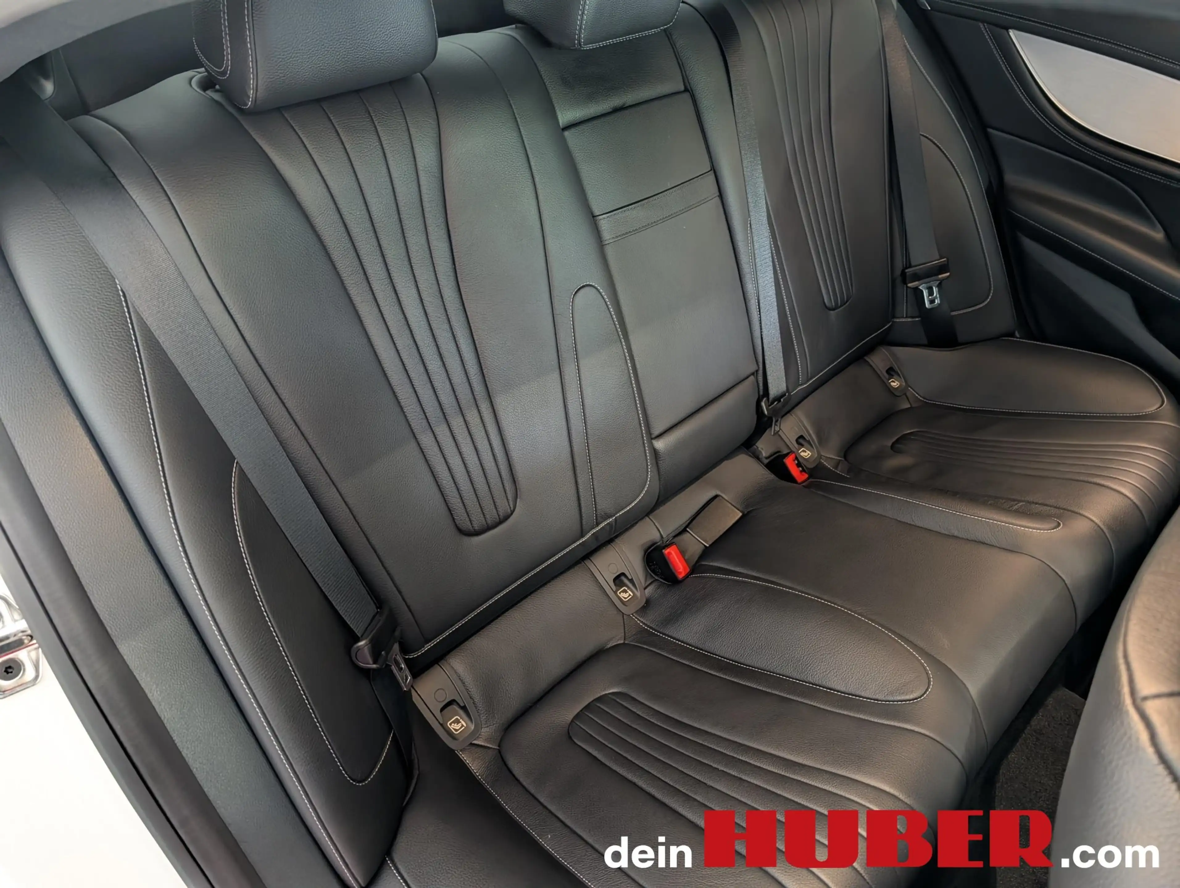 Mercedes-Benz CLS 350 — photo 8