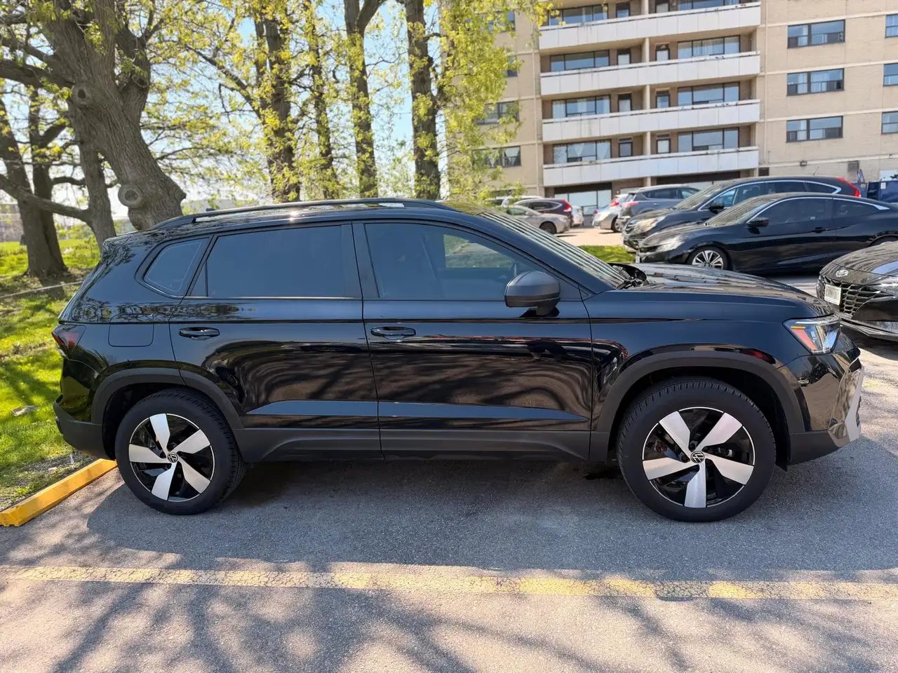 Volkswagen Taos снимка Volkswagen Taos