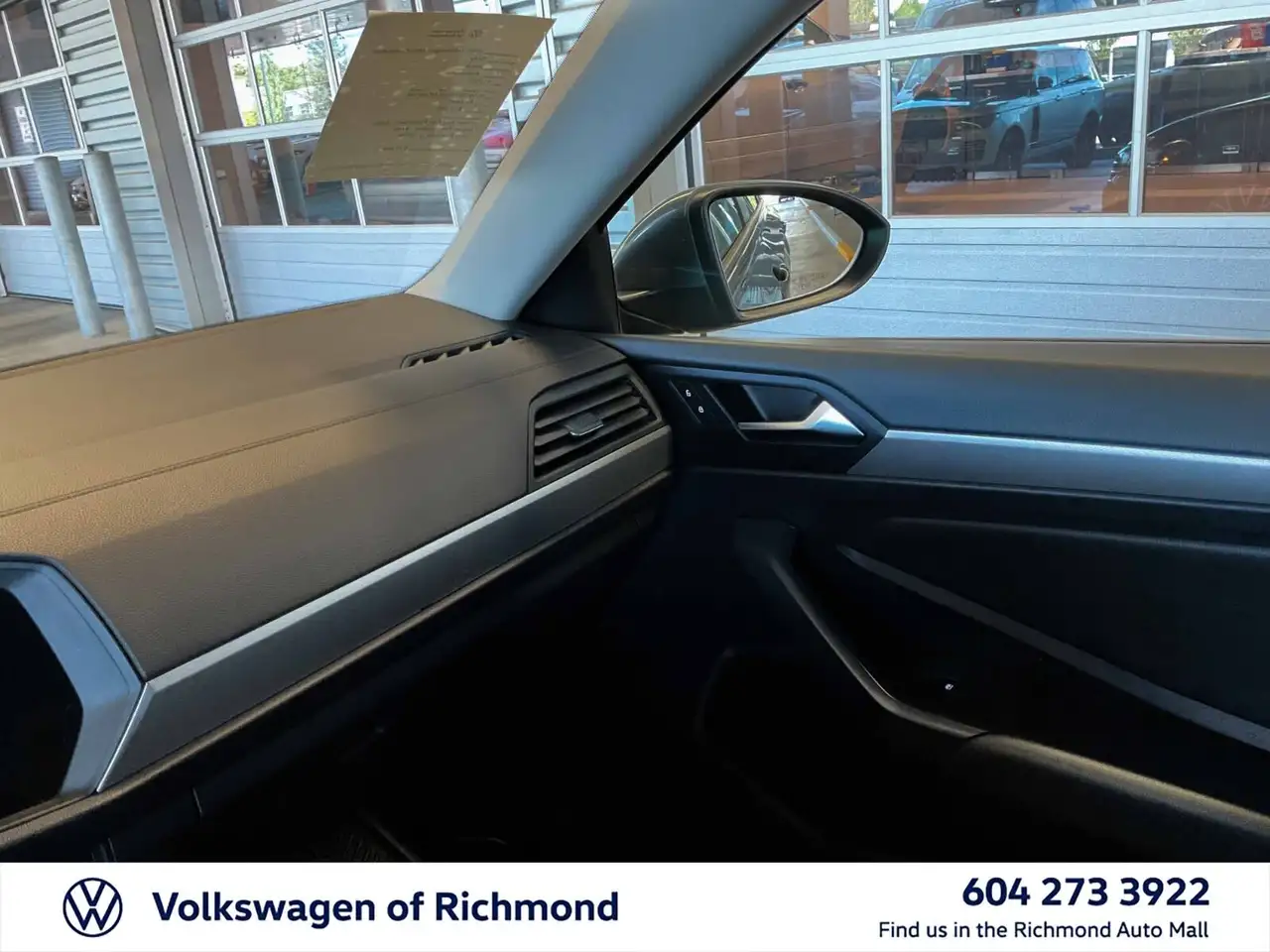 Volkswagen Jetta снимка Volkswagen Jetta