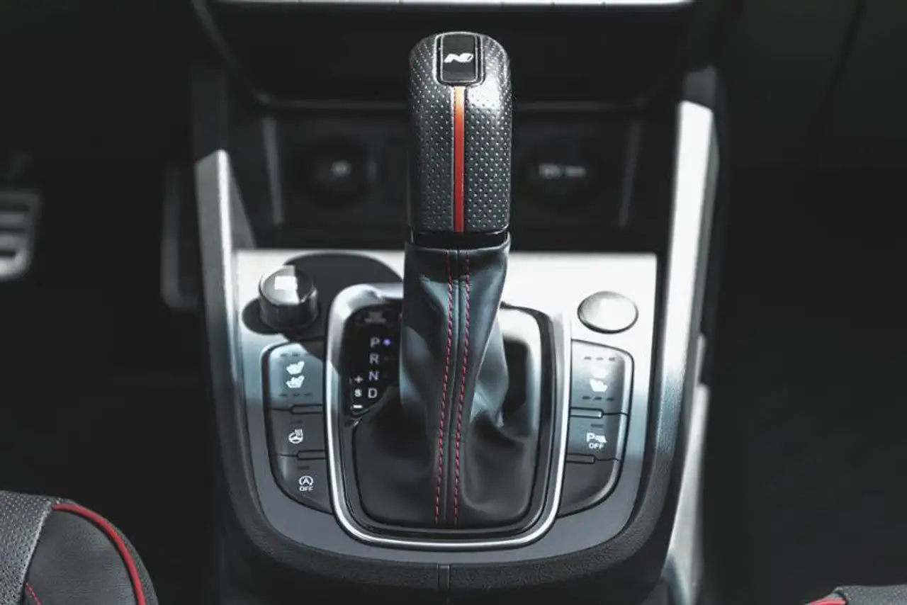 Hyundai KONA photo Hyundai KONA