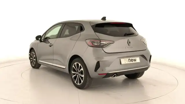 Renault Clio view 6