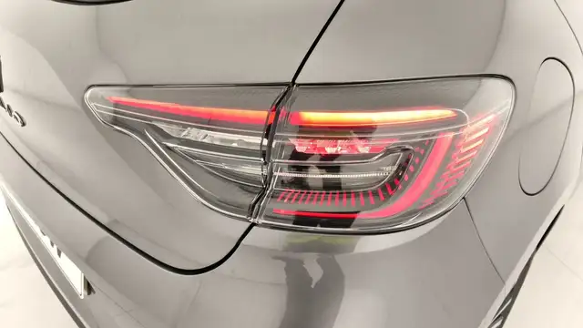 Renault Clio view 8