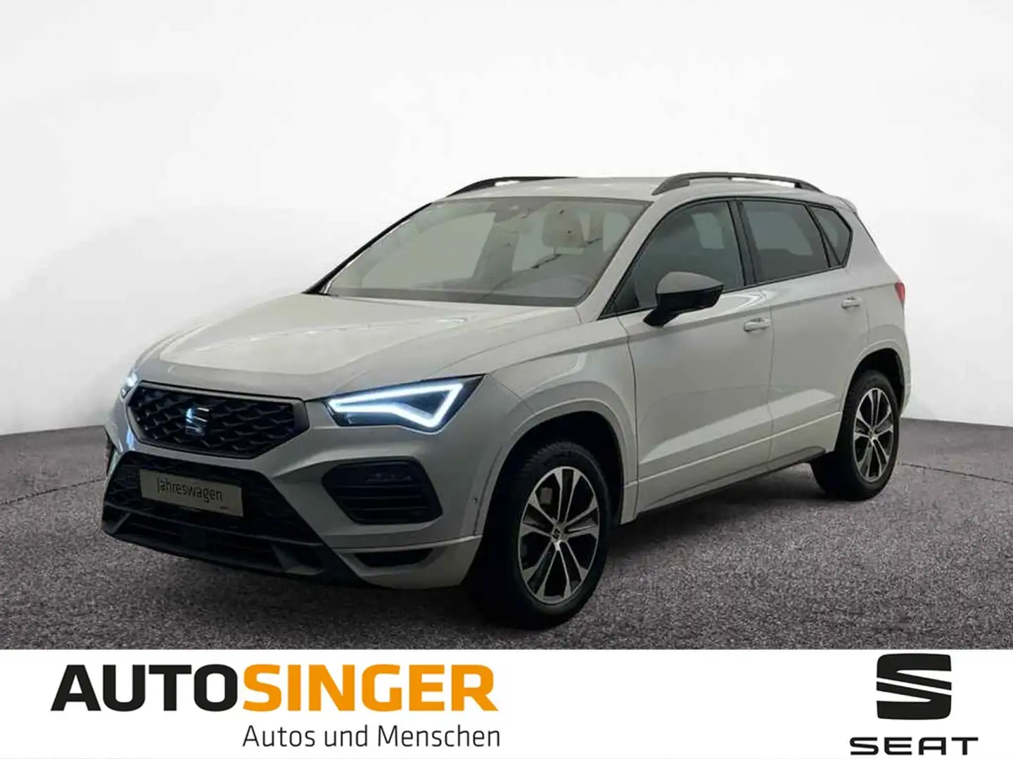 SEAT Ateca FR 2.0 TDI DSG *AHK*LED*NAVI*ACC*SHZ*R-CAM Weiß - 1
