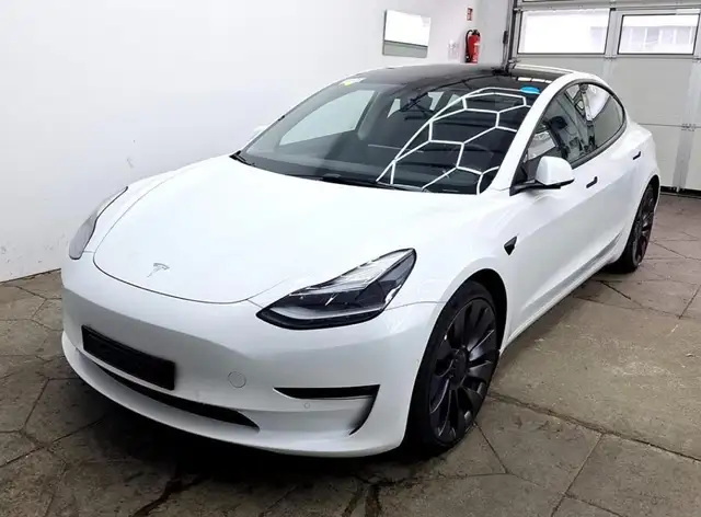 Tesla Model 3 Performance Dual AWD *1.HAND*20Zoll*WP*