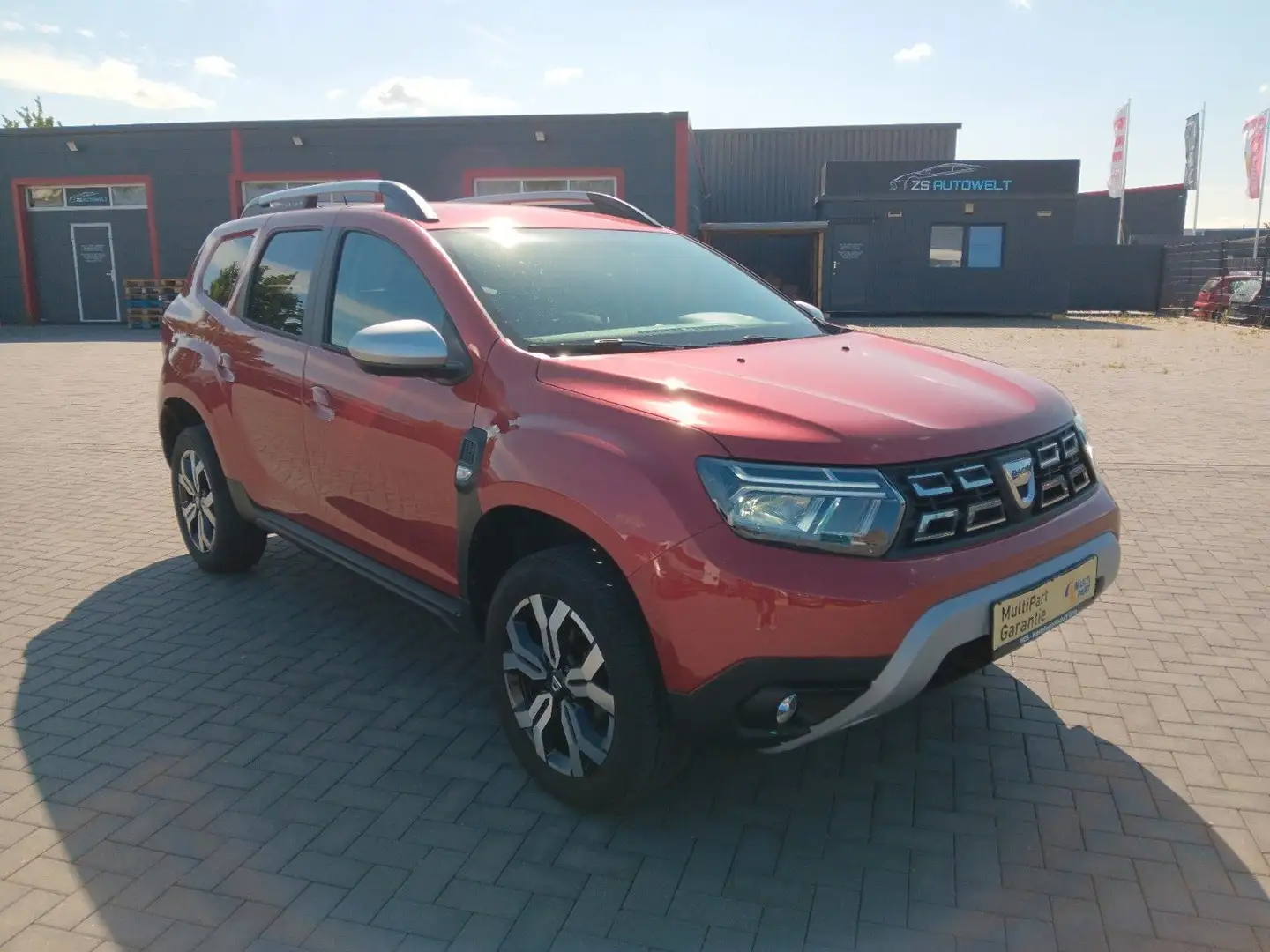 Dacia Duster II Prestige Navi Klima Kamera LED Alu Rot - 2