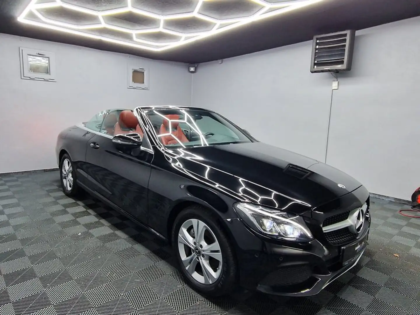 Mercedes-Benz C 200 Cabrio 6 GANG |LEDER|NAVI|LED|360*CAM|PARK-PAKET Negro - 2