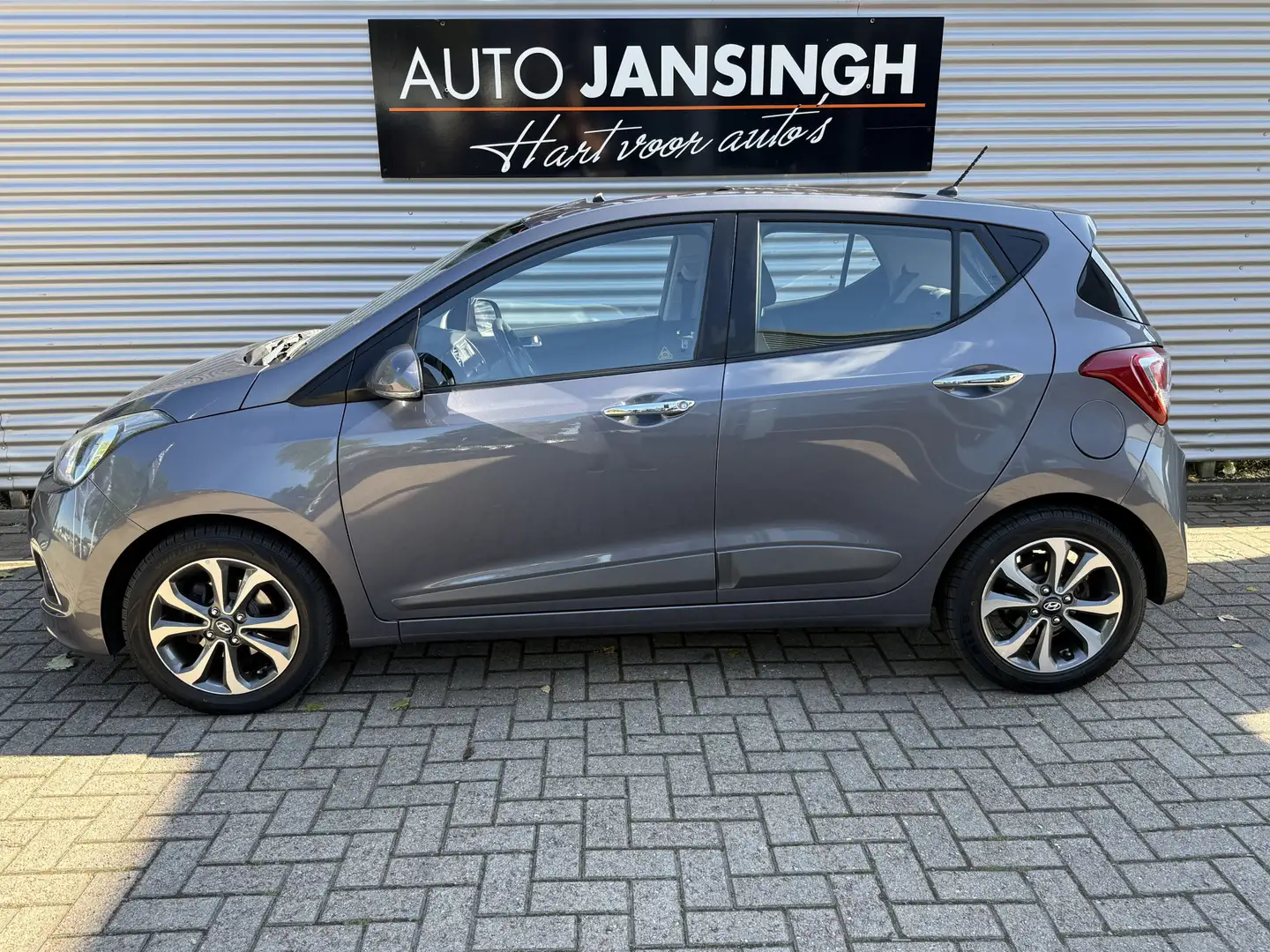Hyundai i10 1.2i Automaat!! Schuifdak!! | Stoel/Stuurverwarmin Grijs - 2