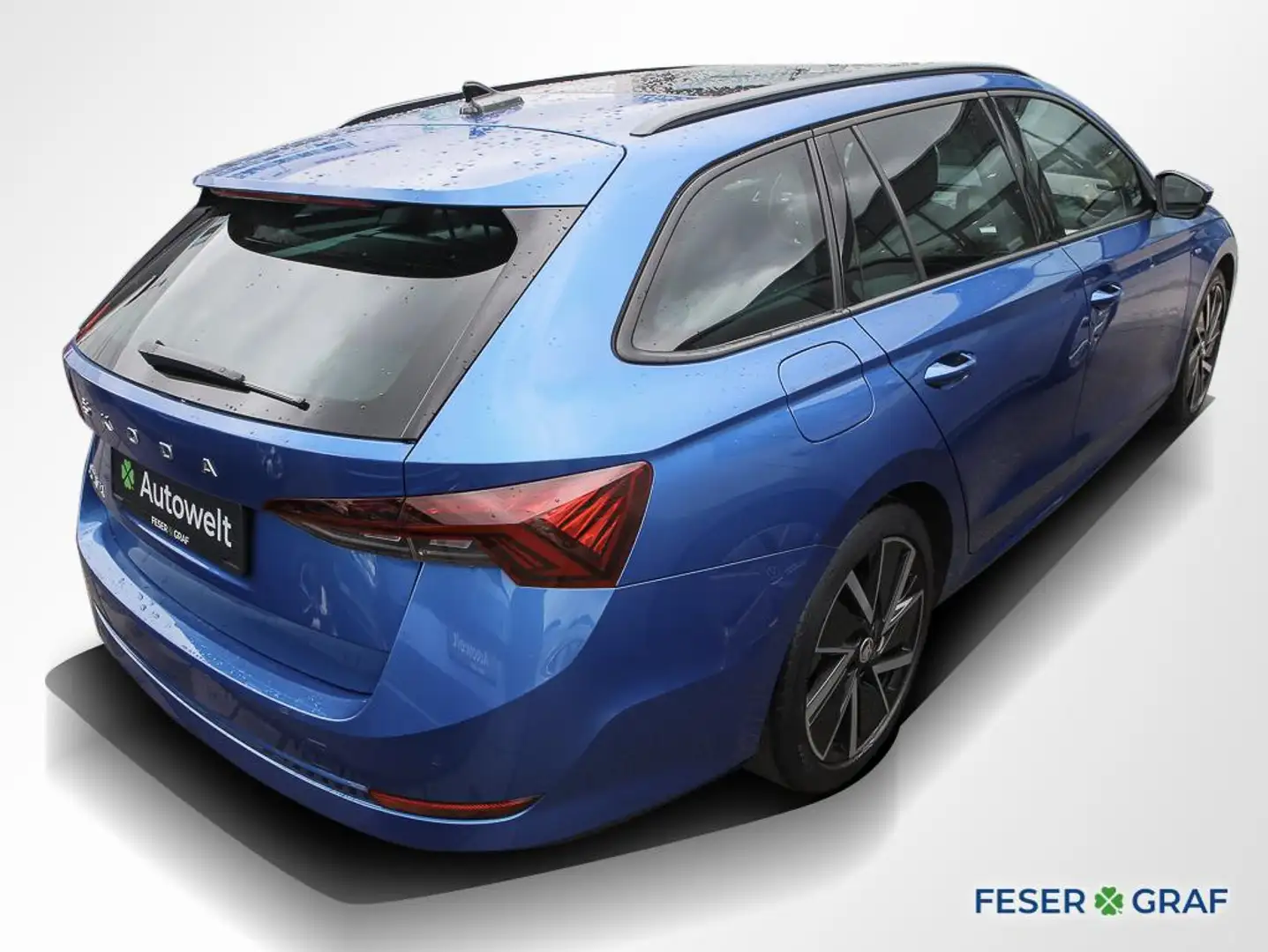 Skoda Octavia Combi 2.0 TDI Clever DSG AHK LED Navi PDC Blau - 2