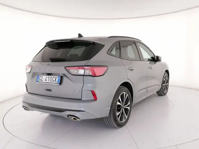 Ford Kuga view 2