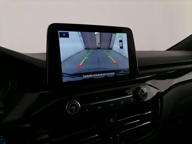 Ford Kuga view 17
