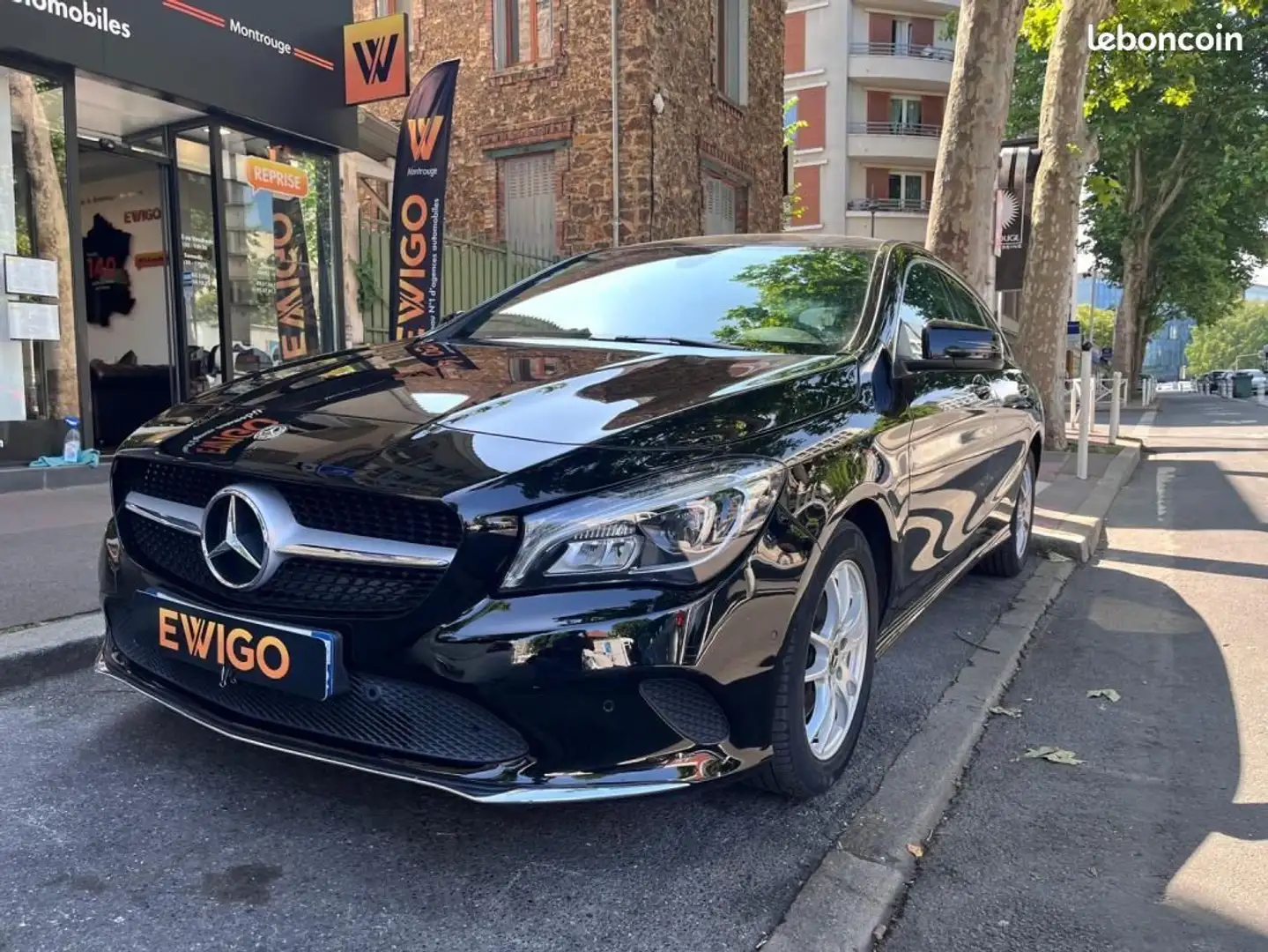 Mercedes-Benz CLA 180 Mercedes Classe 1.5 180 CDI 110 URBAN Noir - 1