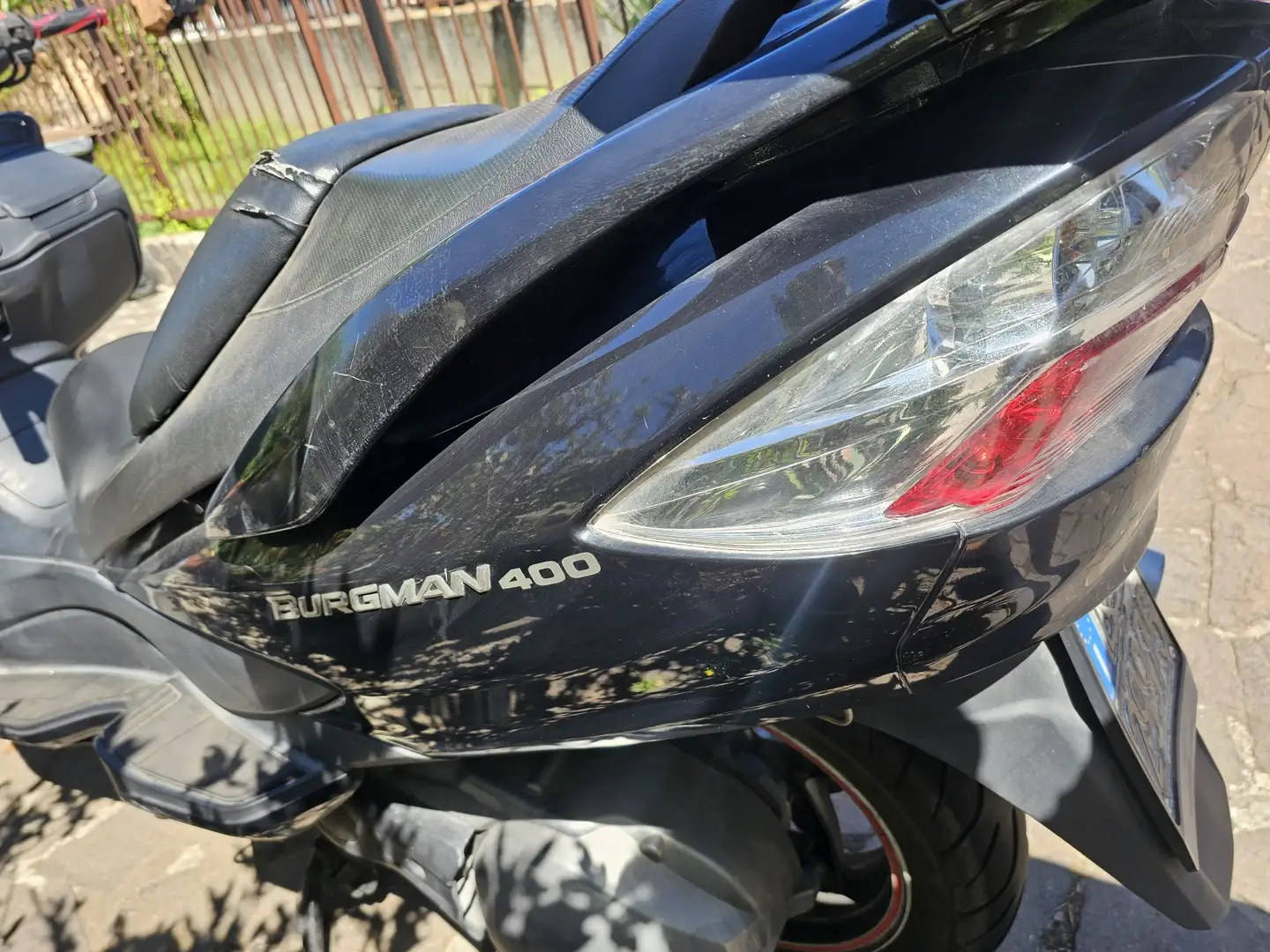 Suzuki Burgman 400 Nero - 2