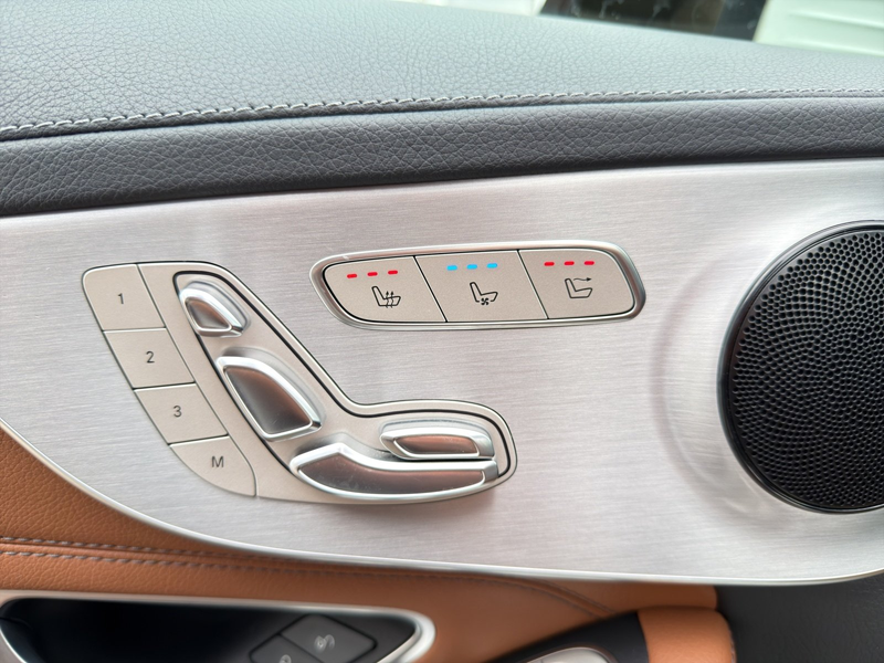 Mercedes-Benz C 220 d 4MATIC Cabrio Aut. *AMG, AMBI, LEDER, SHZ & SKL* — photo 14