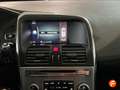 Volvo XC60 D4 Momentum Aut. Blanc - thumbnail 18