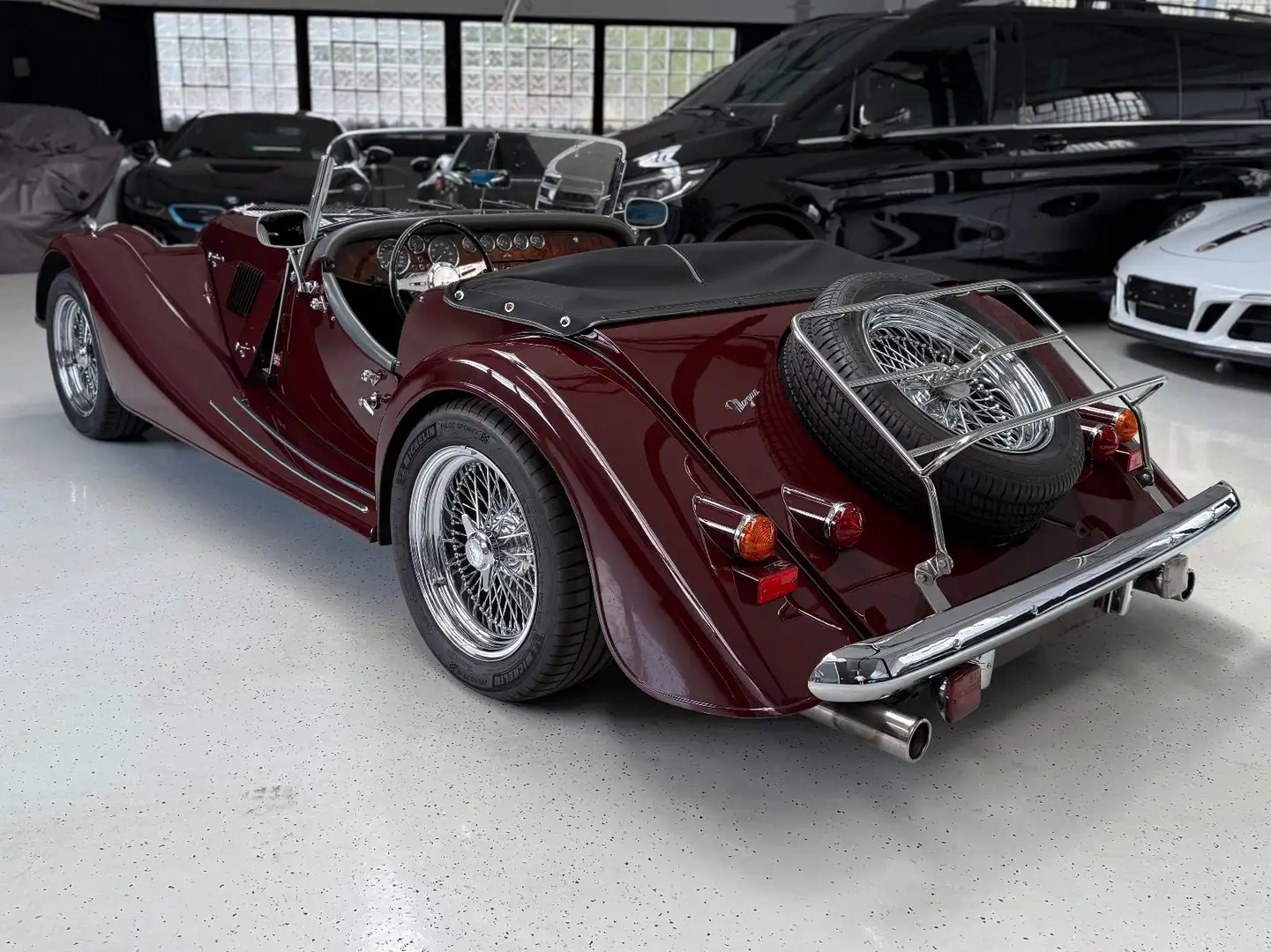 Morgan Plus 8 3,9 V8 Cabrio Rojo - 2